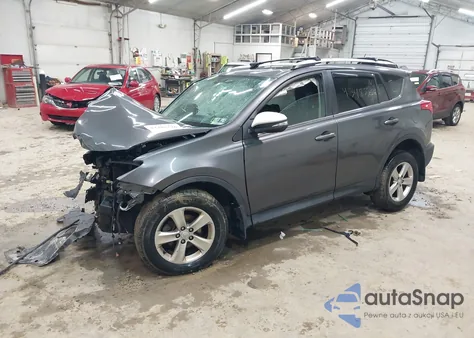 2013 Toyota Rav4 Xle z USA, uszkodzony, nr VIN 2T3RFREV2DW123475